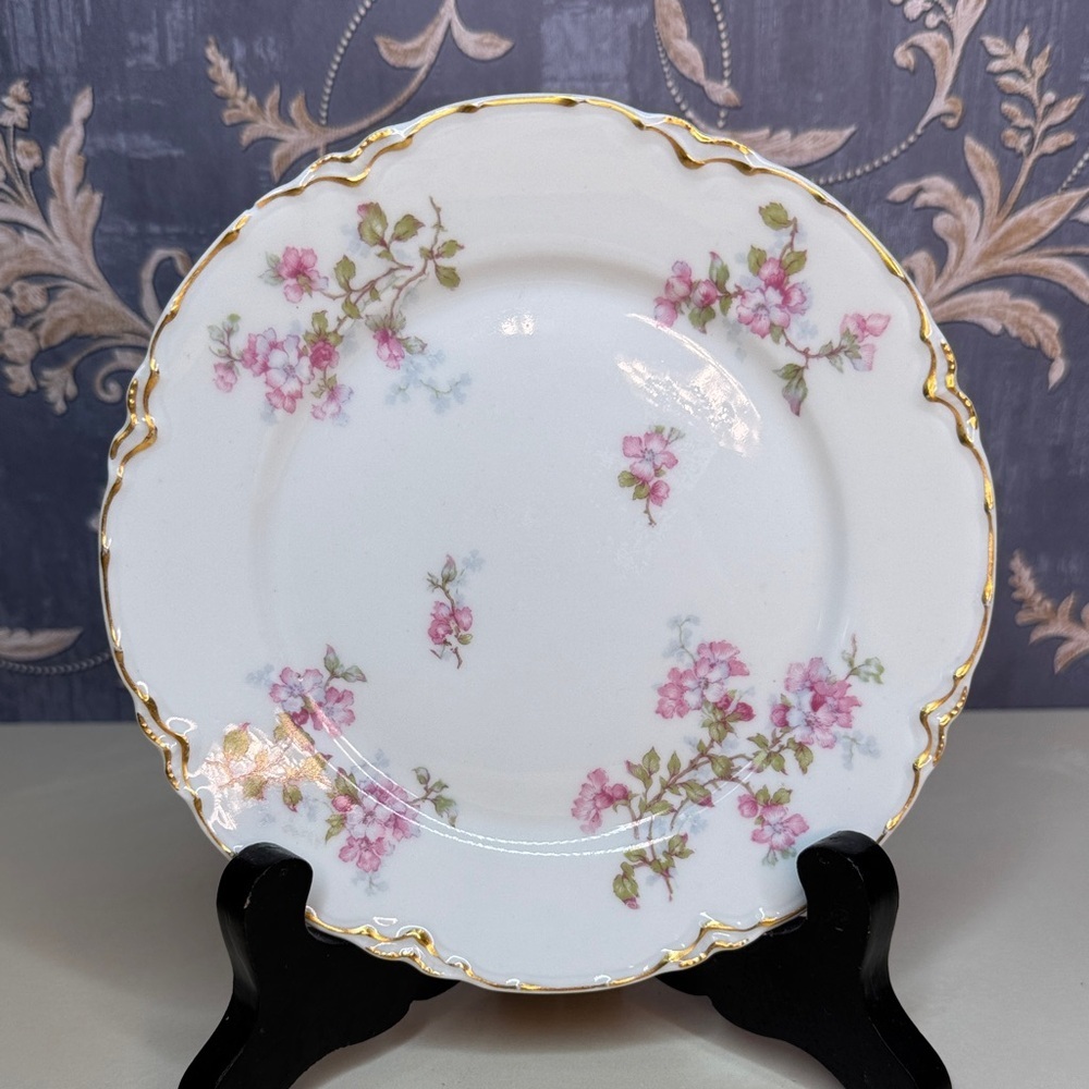Antique Haviland Limoges Luncheon 6" Plate with Pink Apple Blossoms Lot A